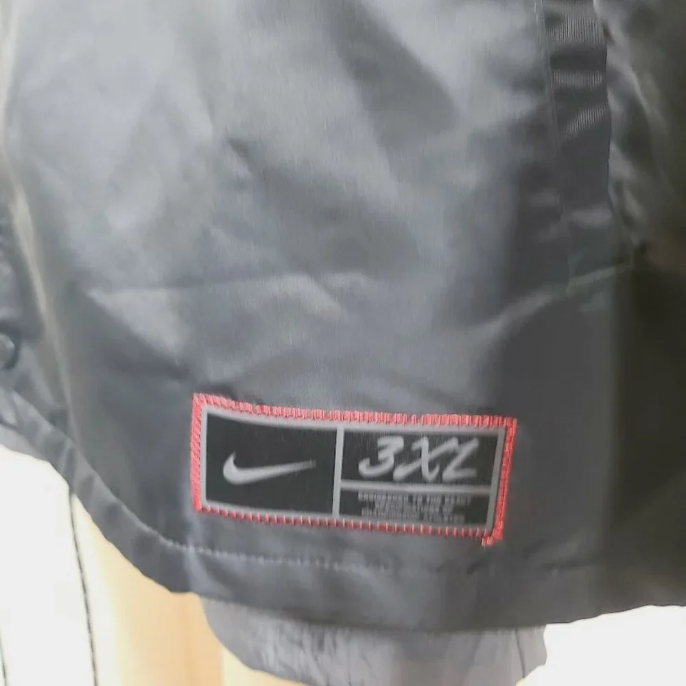 Nike men black